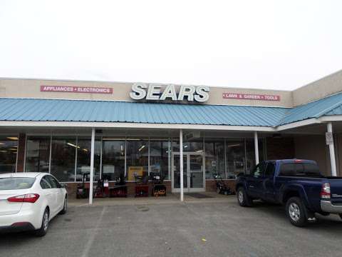 Jobs in Sears Hometown Store - reviews